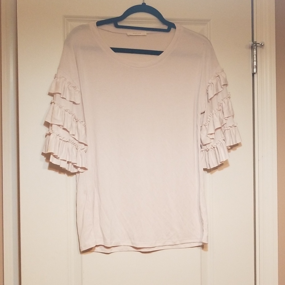 NWOT Ruffle sleeve shirt